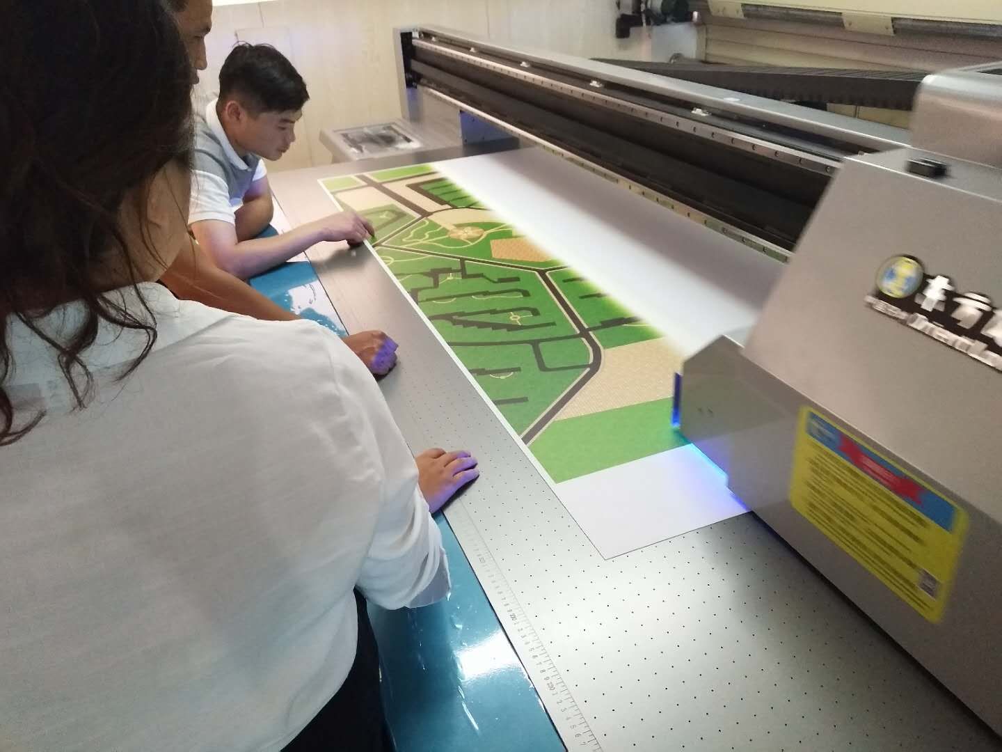 正確使用uv打印機，保證uv打印機效果